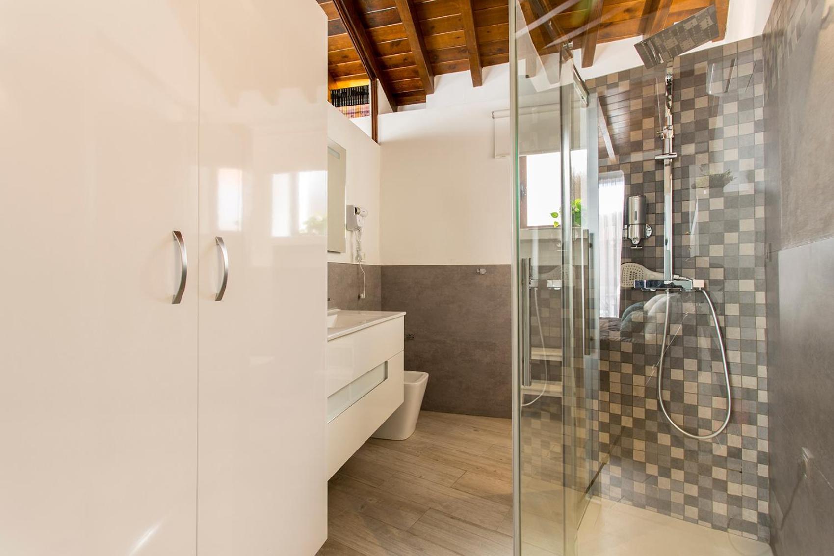 גרנדה Apartamento Con Terraza Y Cochera Albaycin מראה חיצוני תמונה